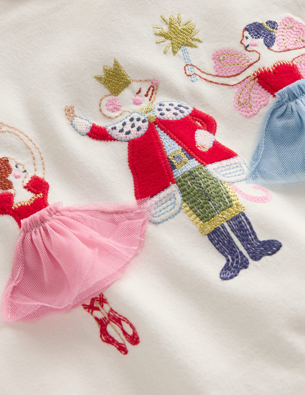 Puff Sleeve Appliqué  T-shirt-Soft Ivory Nutcracker