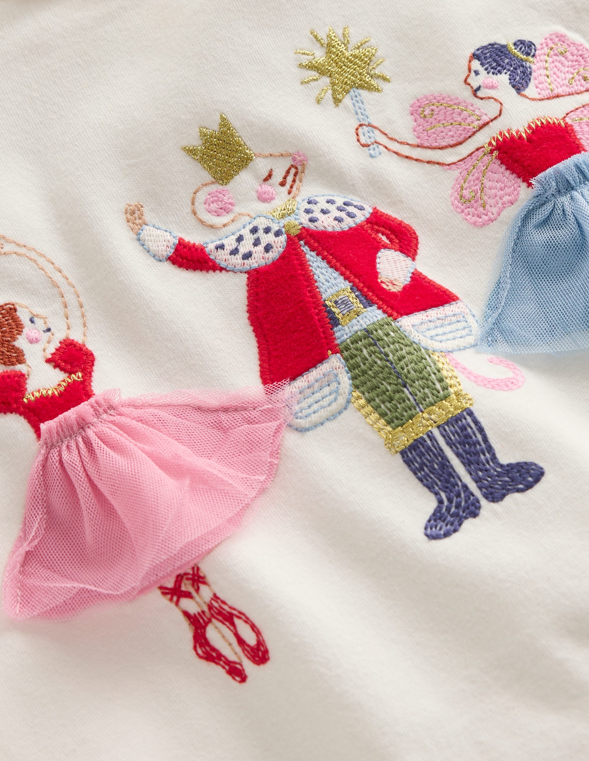 Puff Sleeve Appliqué  T-shirt-Soft Ivory Nutcracker