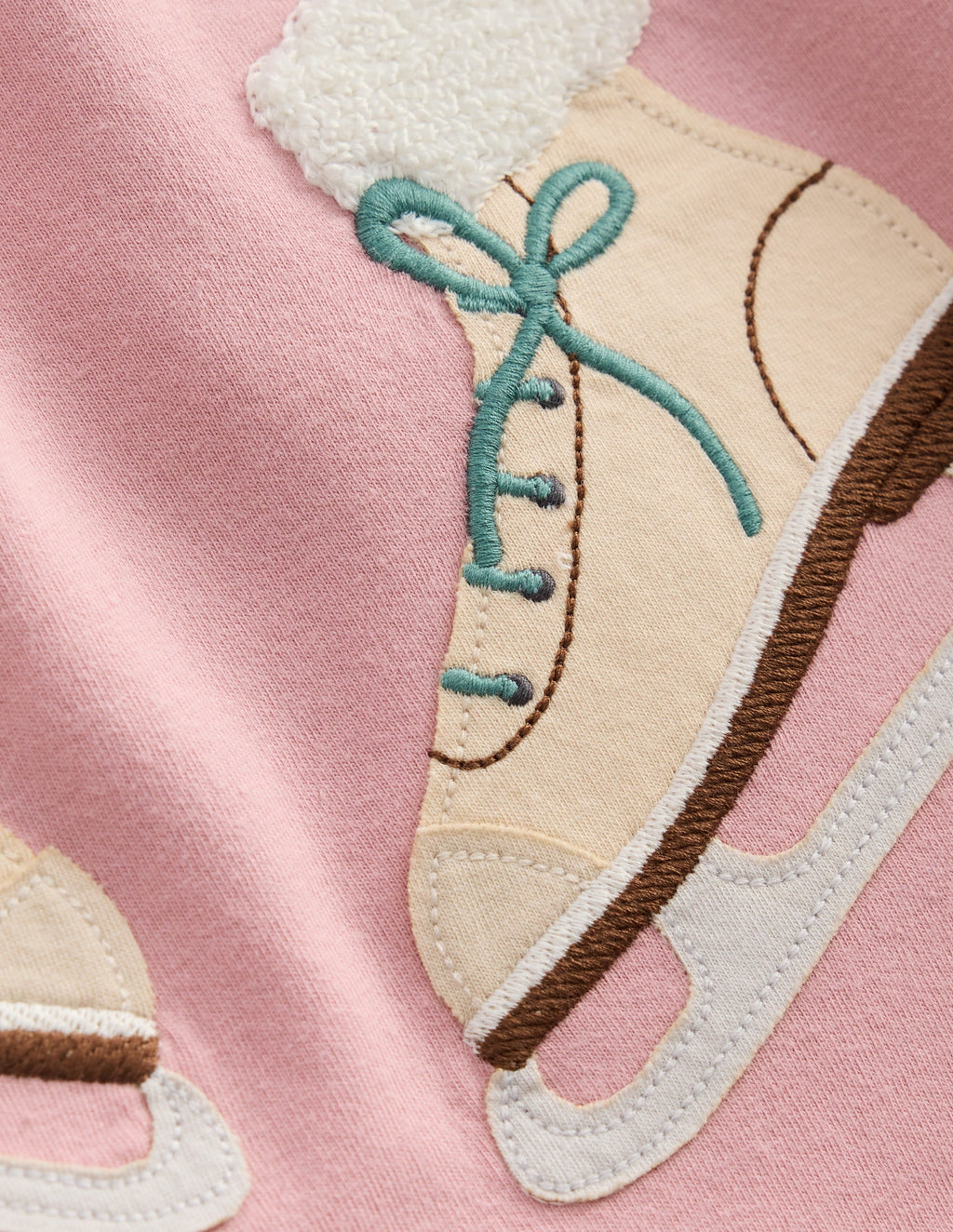 Puff Sleeve Appliqué  T-shirt-Vintage Pink Skates