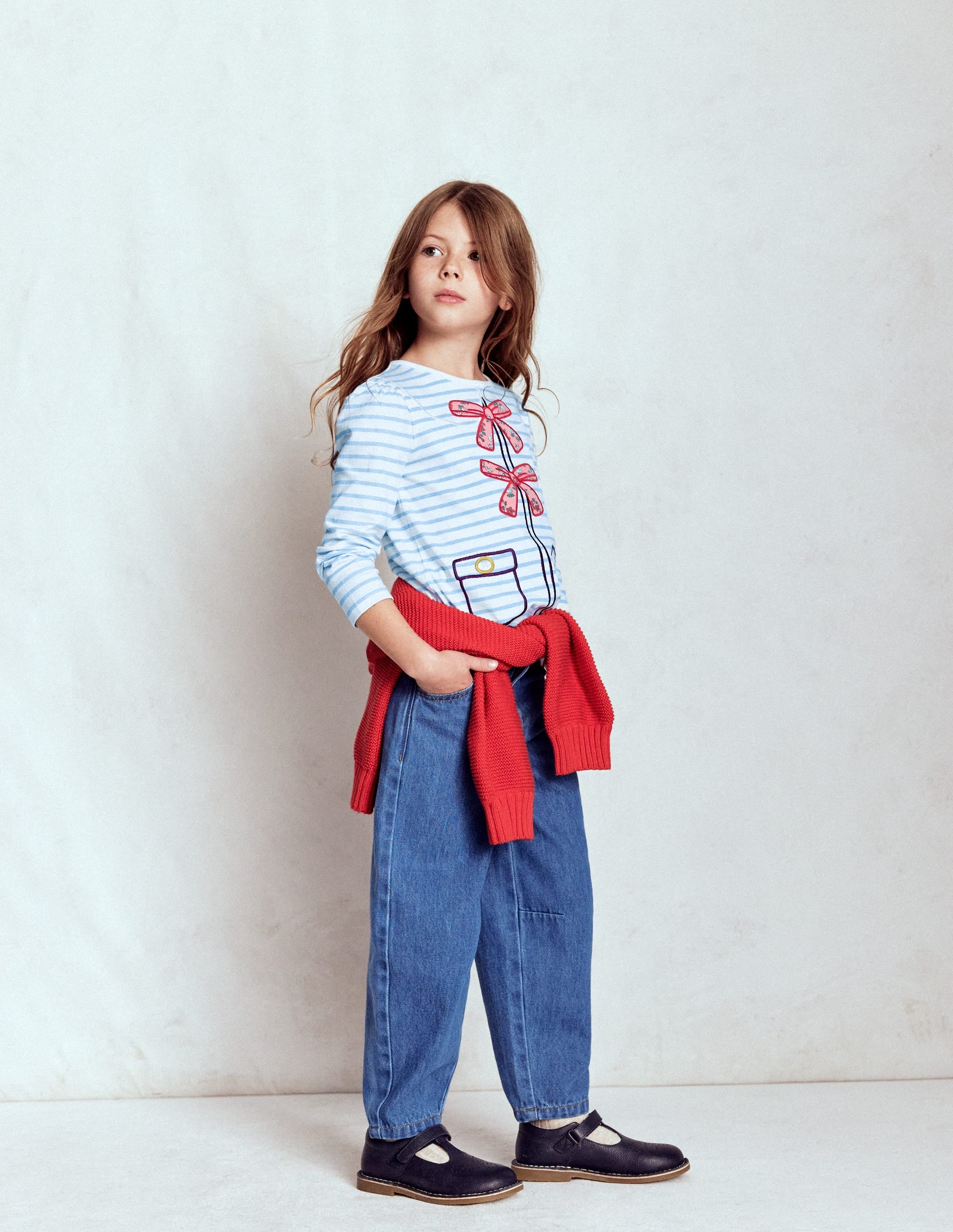 Puff Sleeve Appliqué  T-shirt-Soft Ivory/Glacier Blue