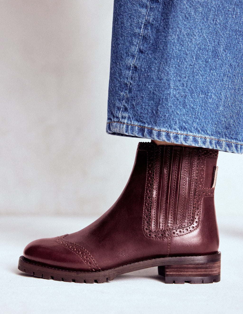 Brogue Detail Chelsea Boots-Oxblood