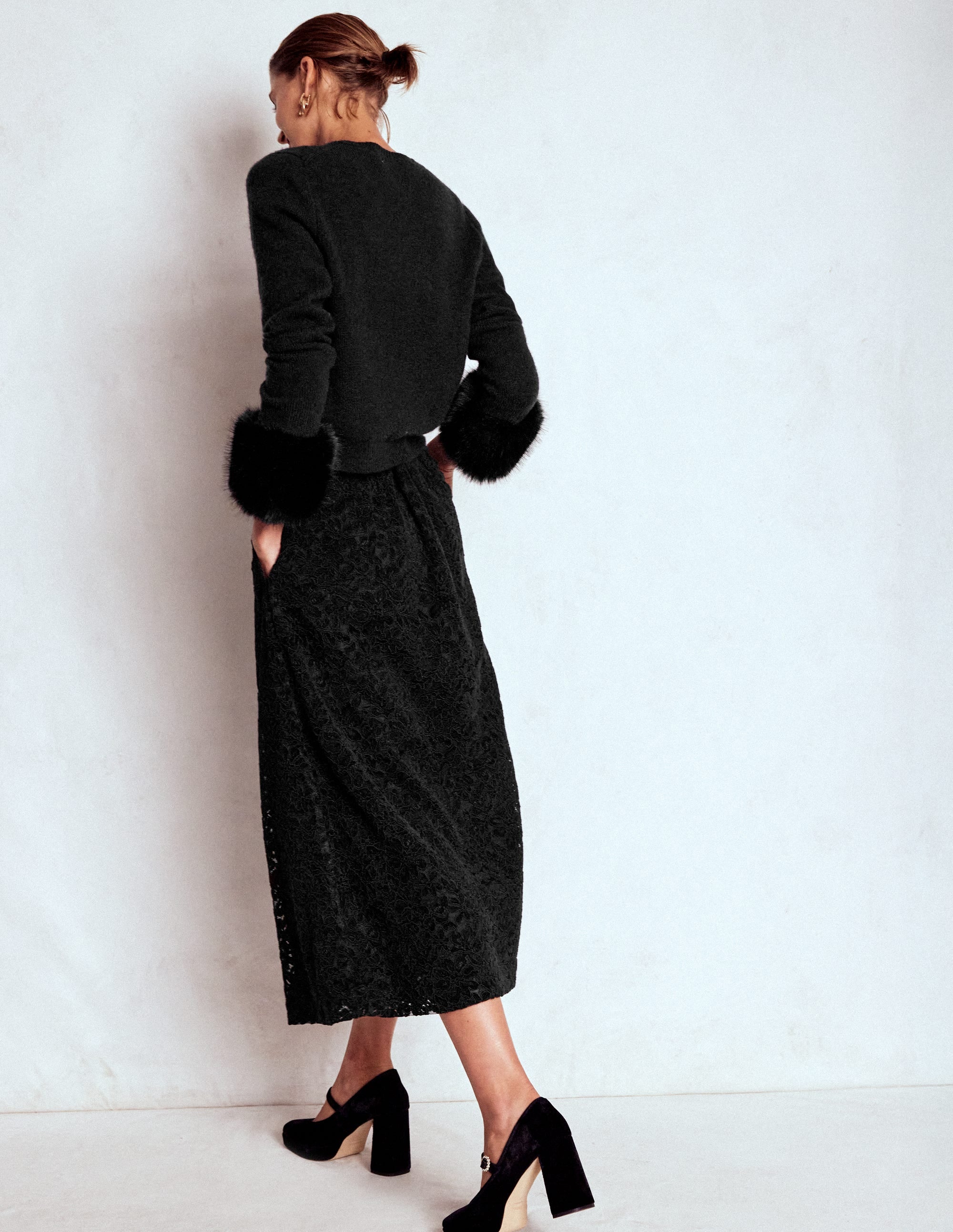 Verity Lace Midi Skirt-Black Lace