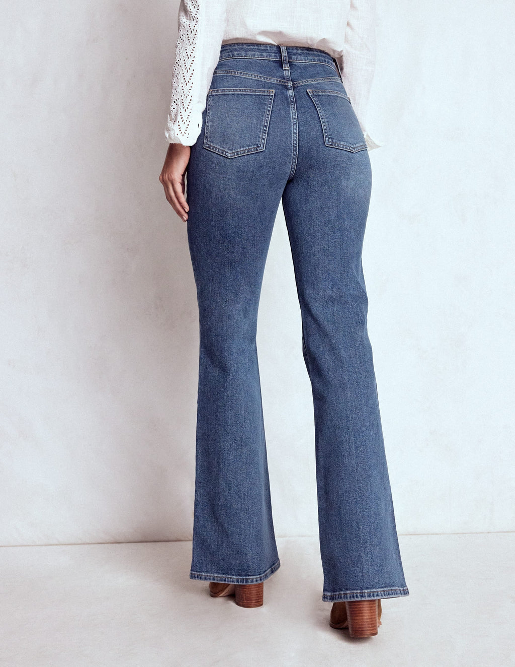 High Rise Fitted Flare Jeans-Mid Vintage