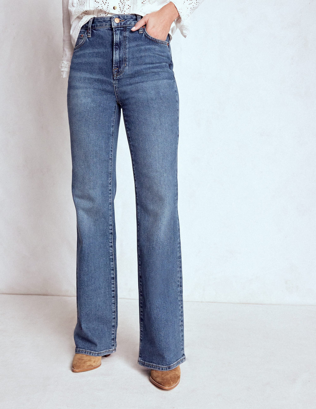 High Rise Fitted Flare Jeans-Mid Vintage