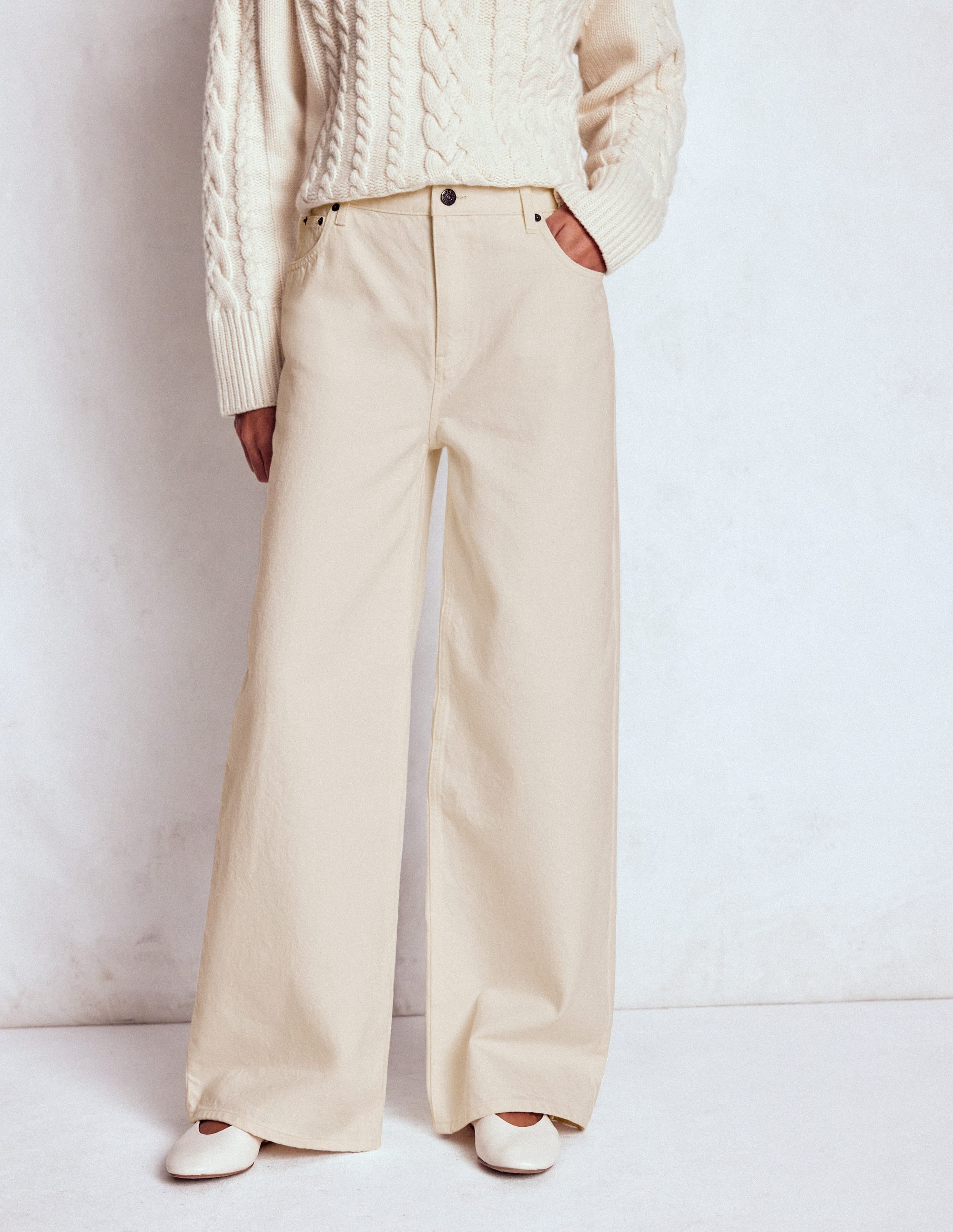 Relaxed Wide Leg  Jeans-Ecru