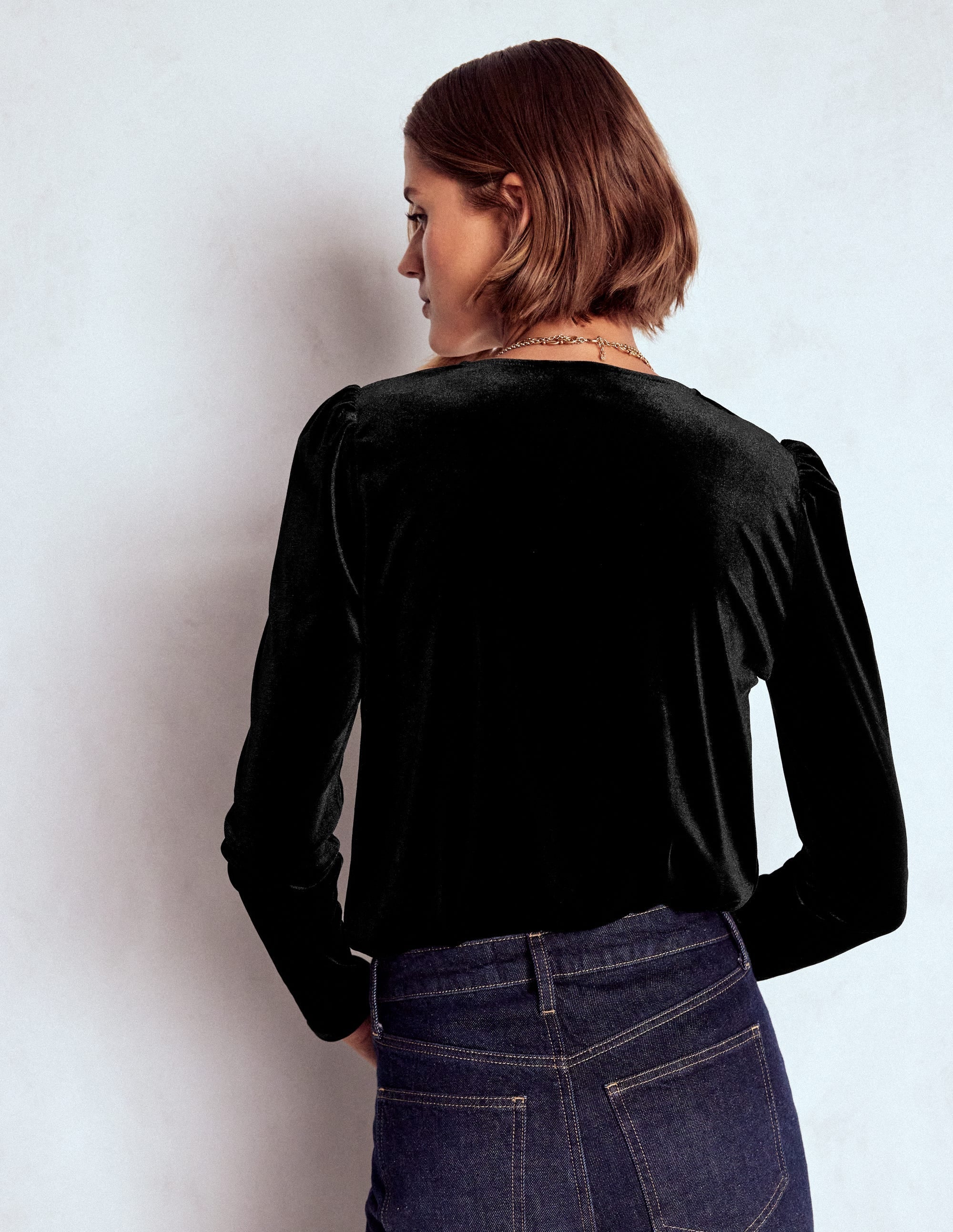 Flora V-Neck Velvet Top-Black