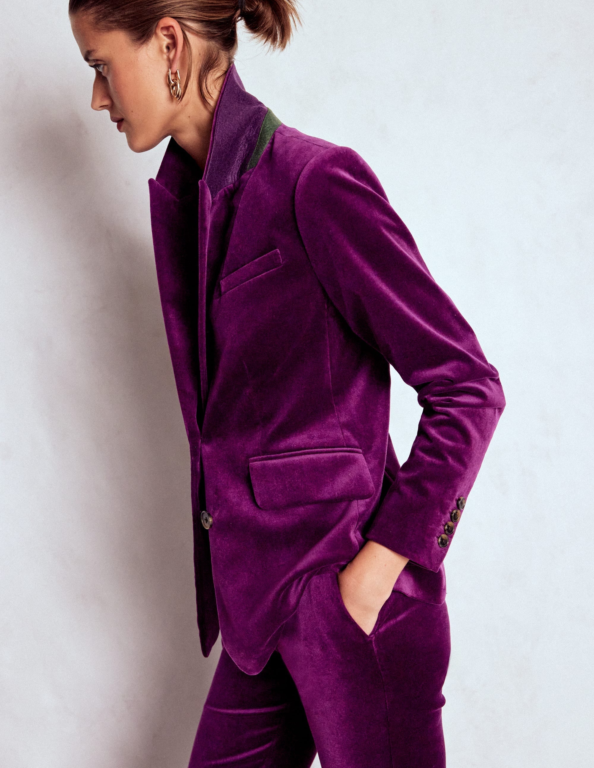 Stamford Velvet Blazer-Plum Jam
