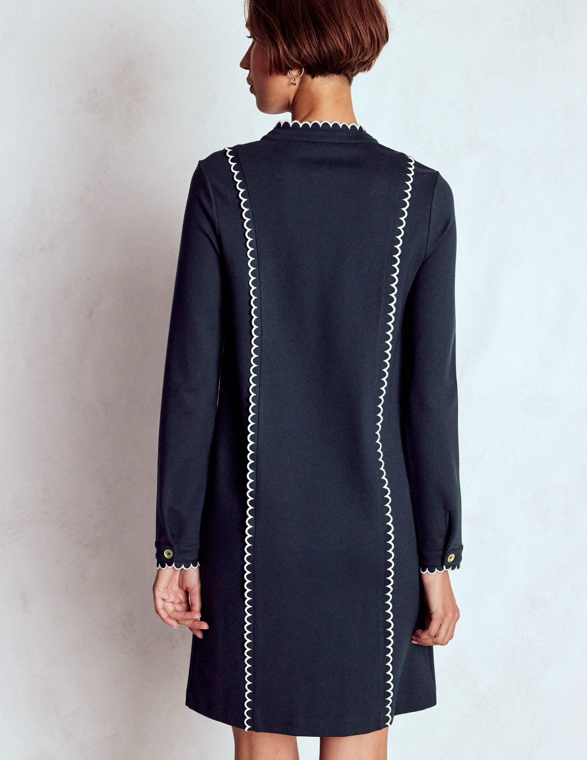 Scallop Detail Shift Dress-Navy