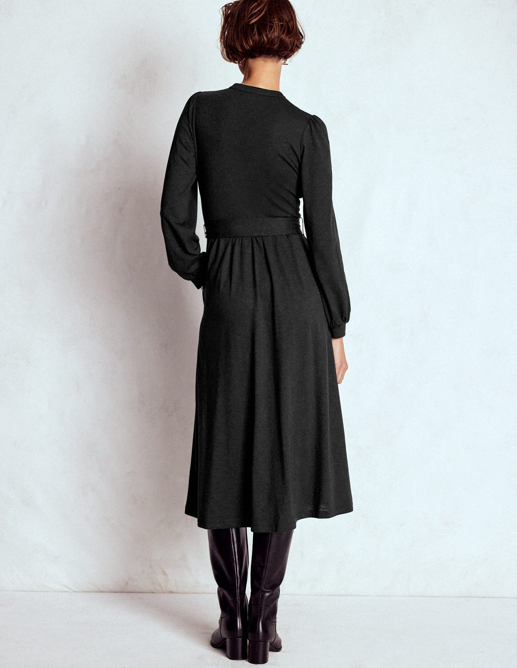 Naomi Long Sleeve Midi-Black