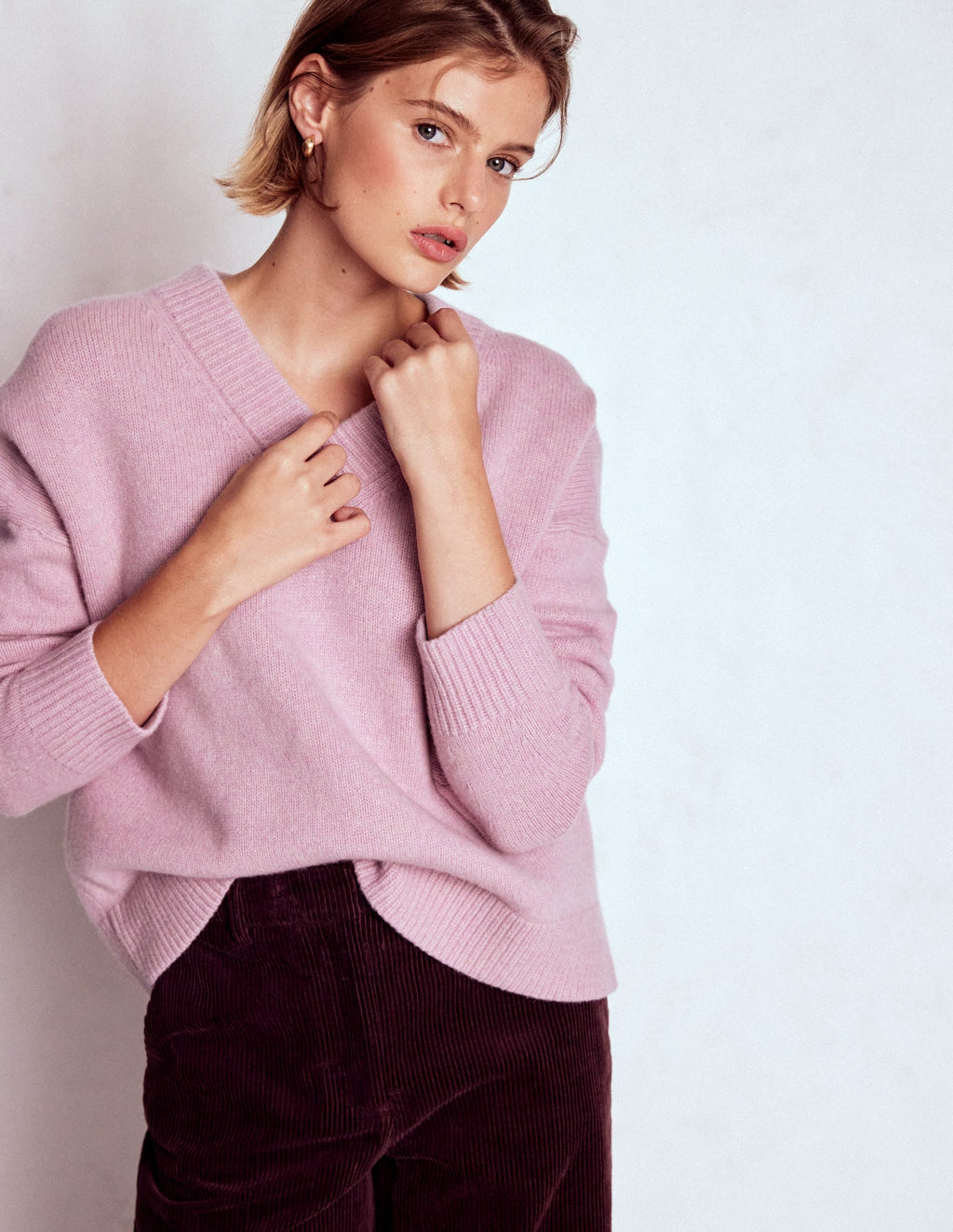Marion Merino V-neck Sweater-Blush Pink