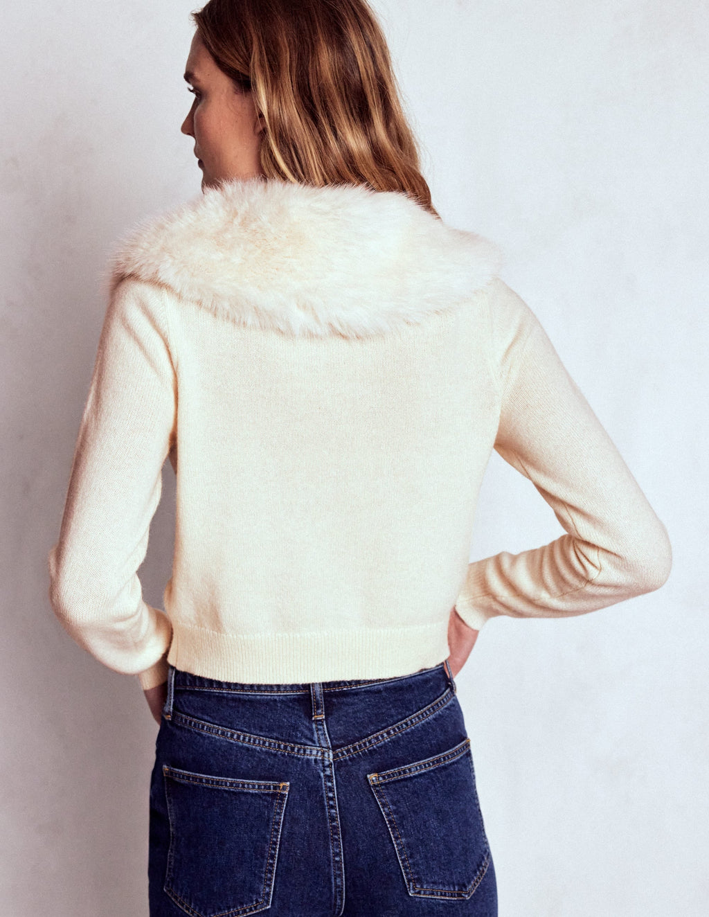 Fur Collar Cropped Cardigan-Warm Ivory