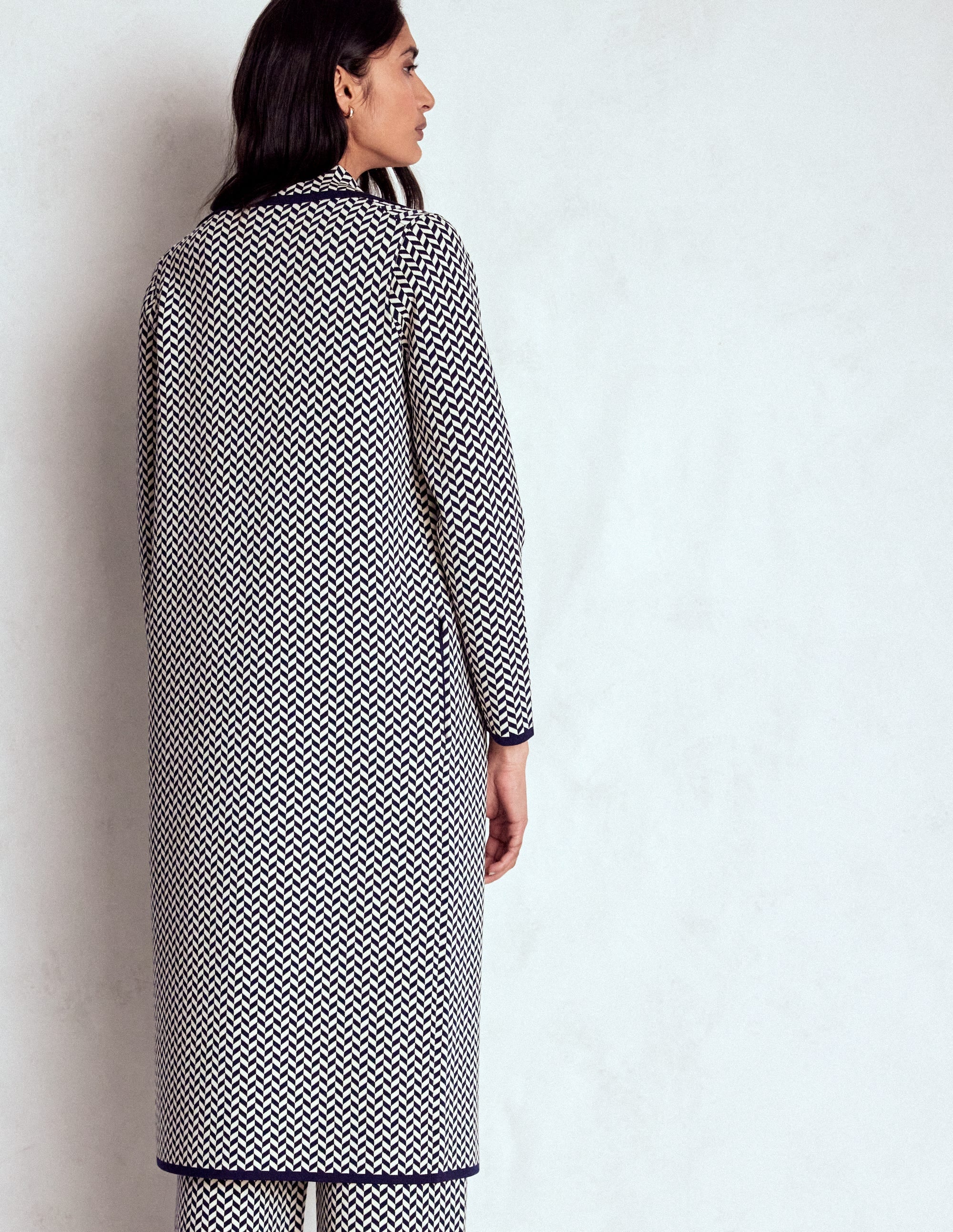 Jacquard Coatigan-Navy/ Ivory Dogtooth