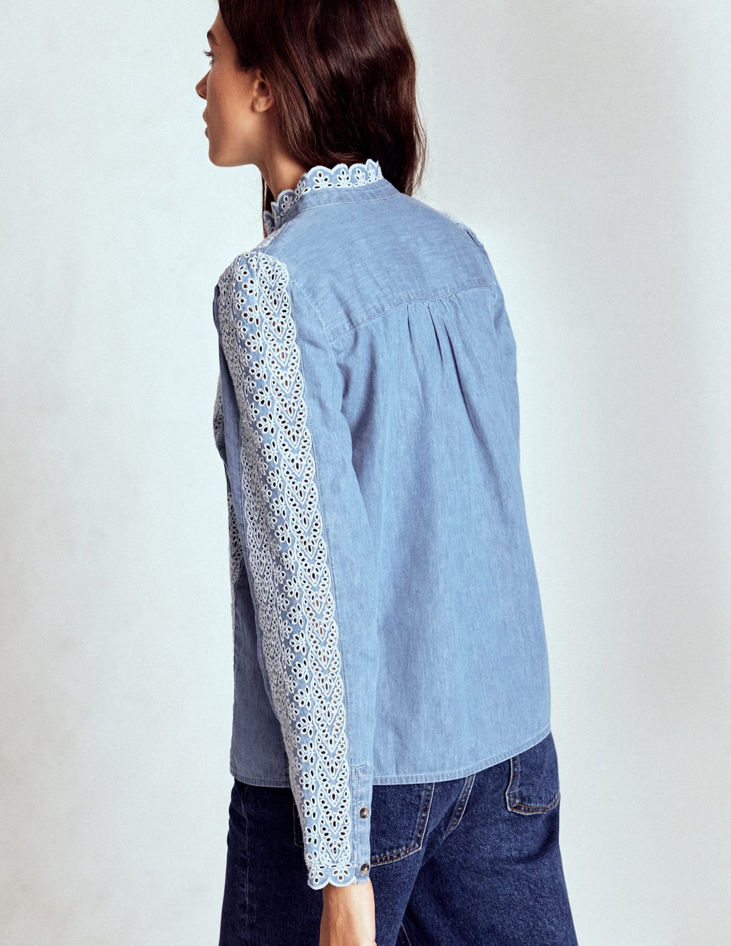 Savannah Broderie Top-Chambray