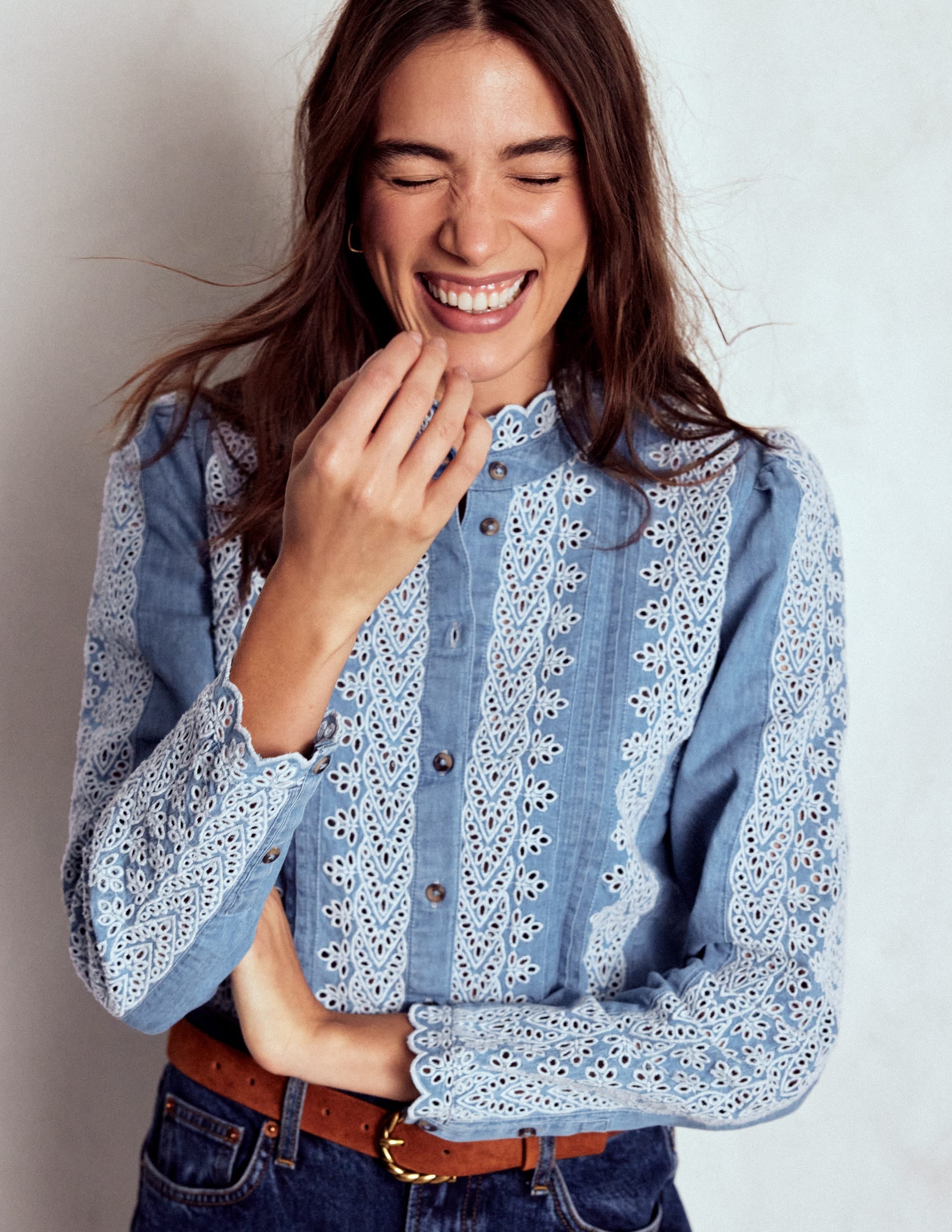 Savannah Broderie Top-Chambray